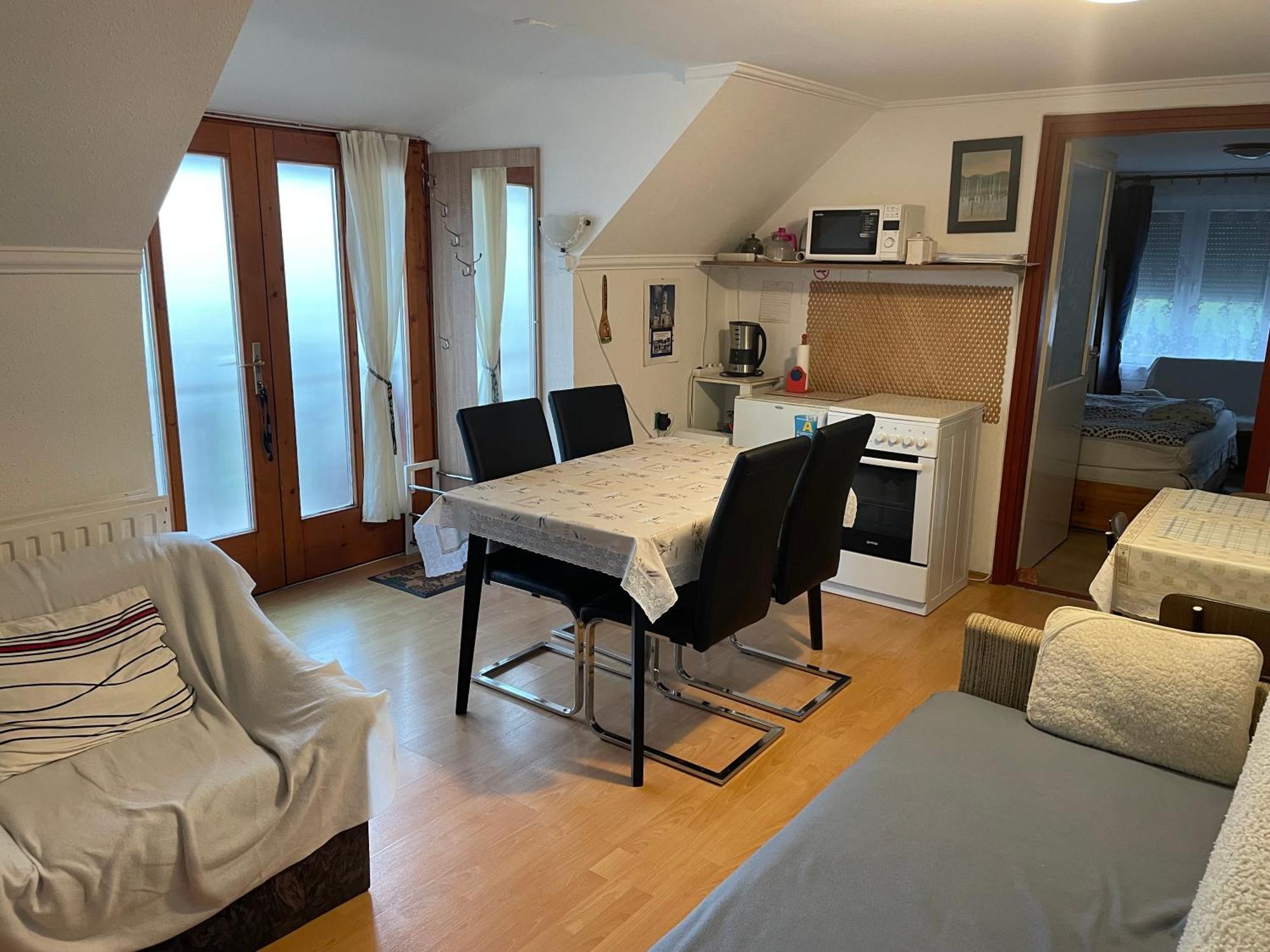 Gyoergy Vendeghaz Apartment Magyarpolany Bagian luar foto