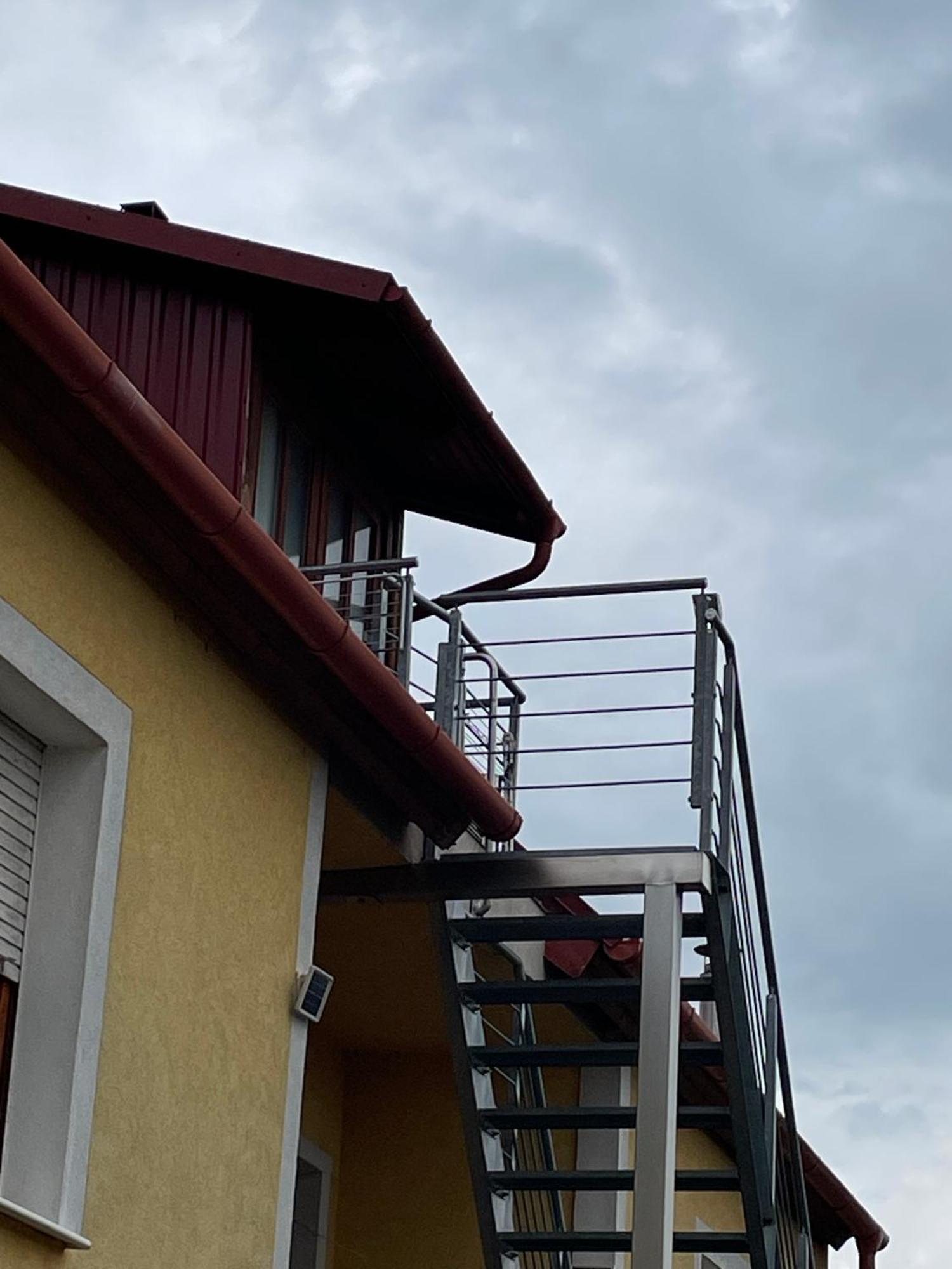 Gyoergy Vendeghaz Apartment Magyarpolany Bagian luar foto